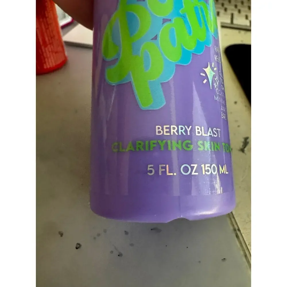 5/$25 NWT Pore Patrol Berry Blast Pump Top. 5 fl oz NO BOX